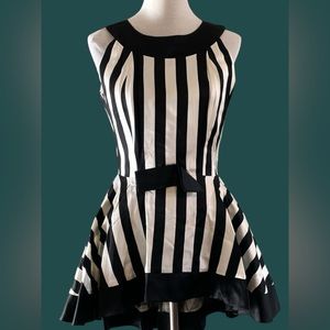Alliage Paris Striped Peplum Top TRENDING S/S 2024